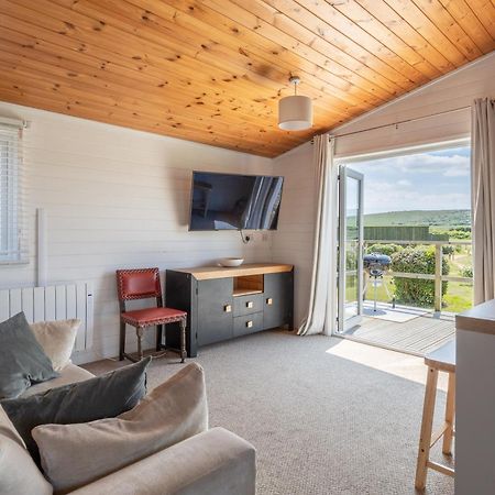 West Chalet At Tapnell Farm Ярмут Экстерьер фото